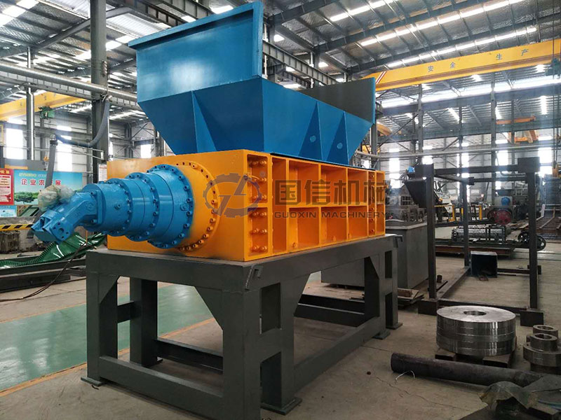 solid waste shredder