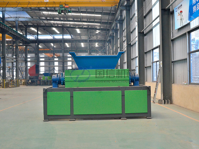 solid waste crushing equipment